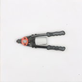 RIVETEUSE A LEVIER YT 3609 YATO
